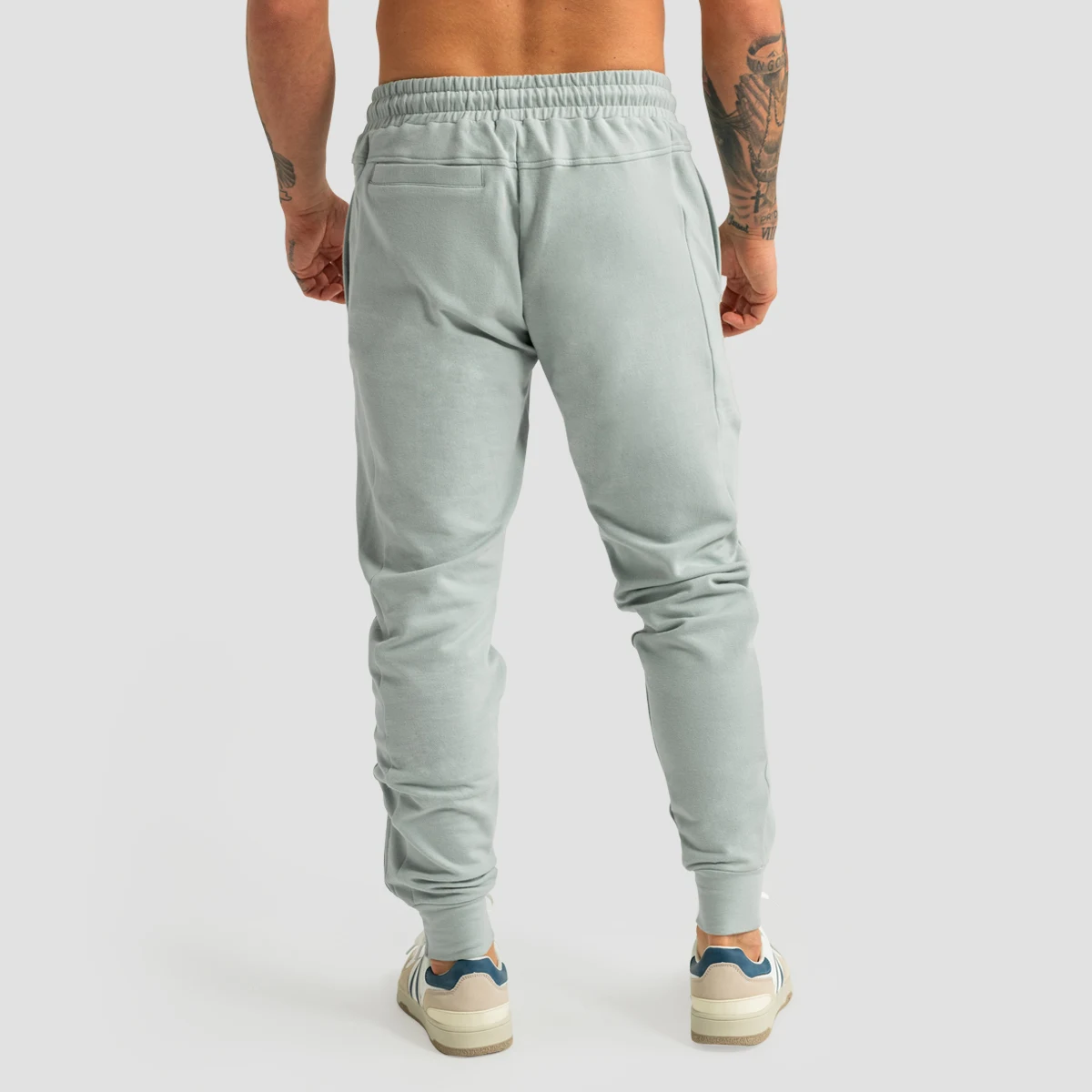 GymBeam Pantaloni Limitless Eucalypt · záber 4