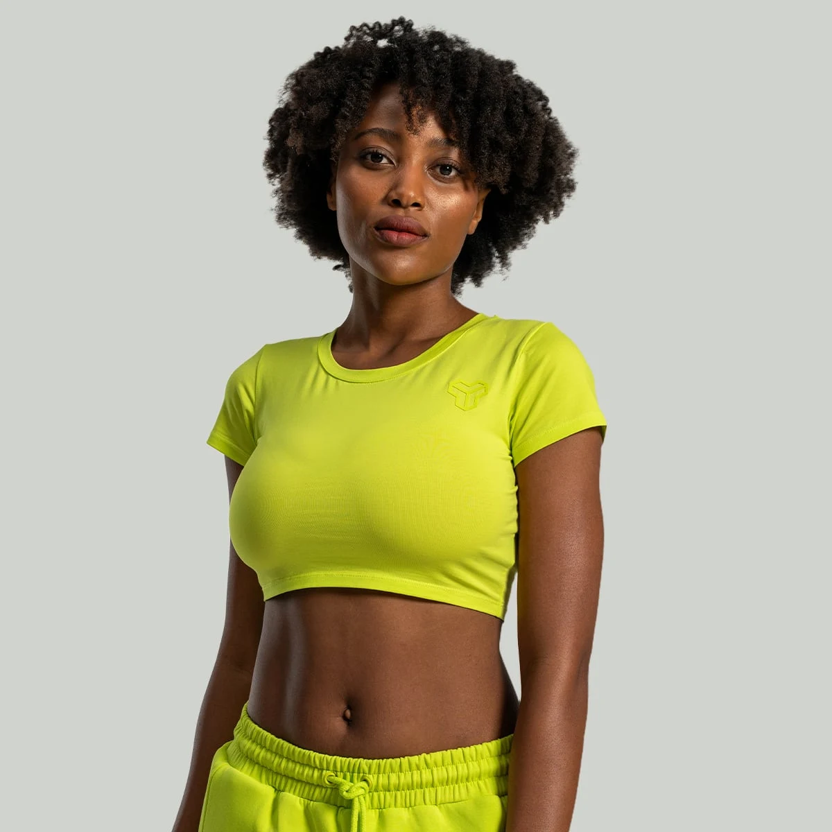 STRIX Tricou pentru femei Essential CropTop Chartreuse · záber 1