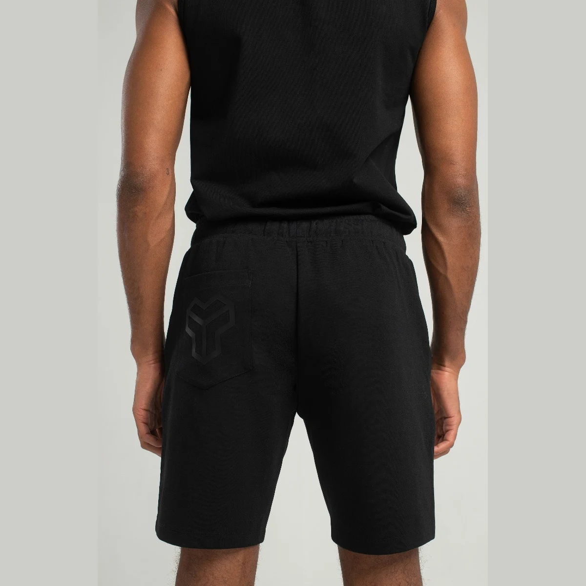 STRIX Pantaloni scurți Essential Black · záber 4