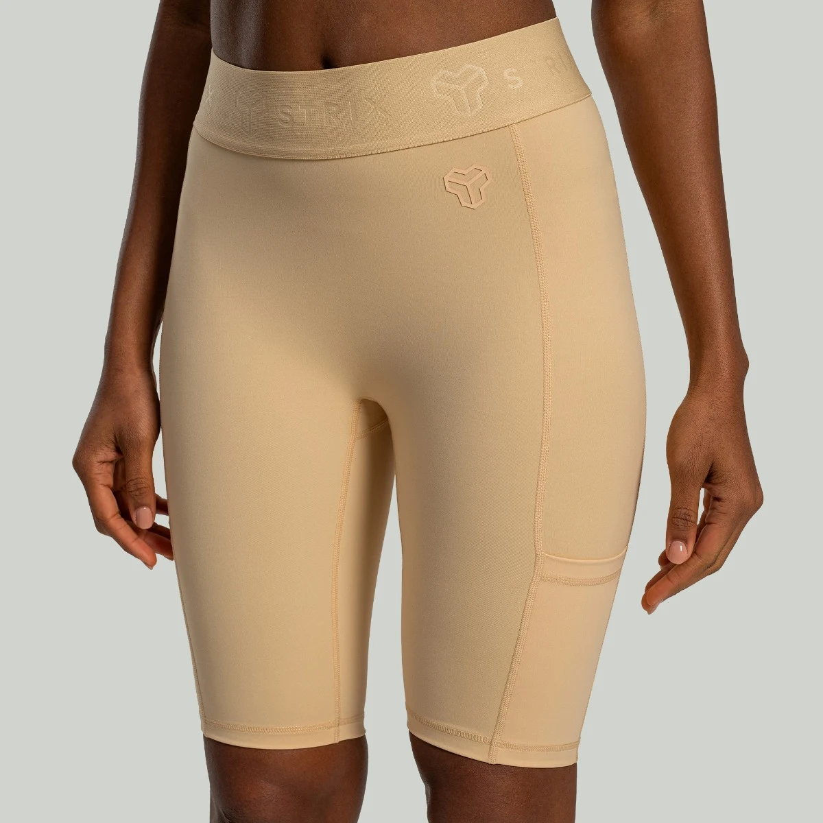 STRIX Pantaloni scurți pentru femei Biker Lunar Sandshell · záber 3