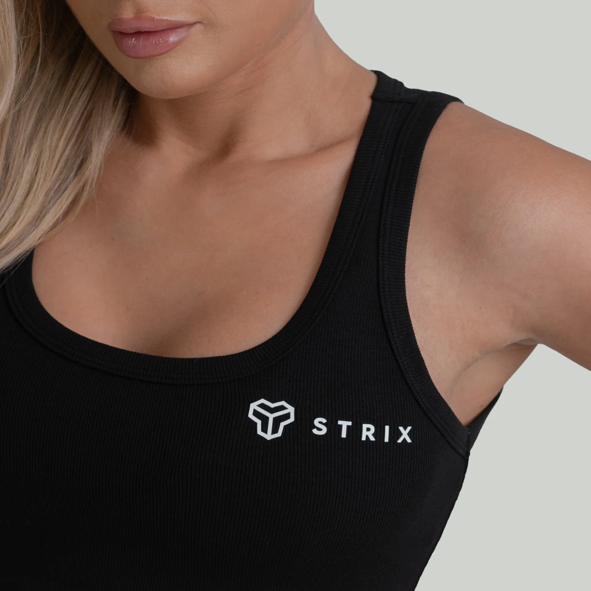 STRIX Maiou pentru femei Ribbed Black · záber 2
