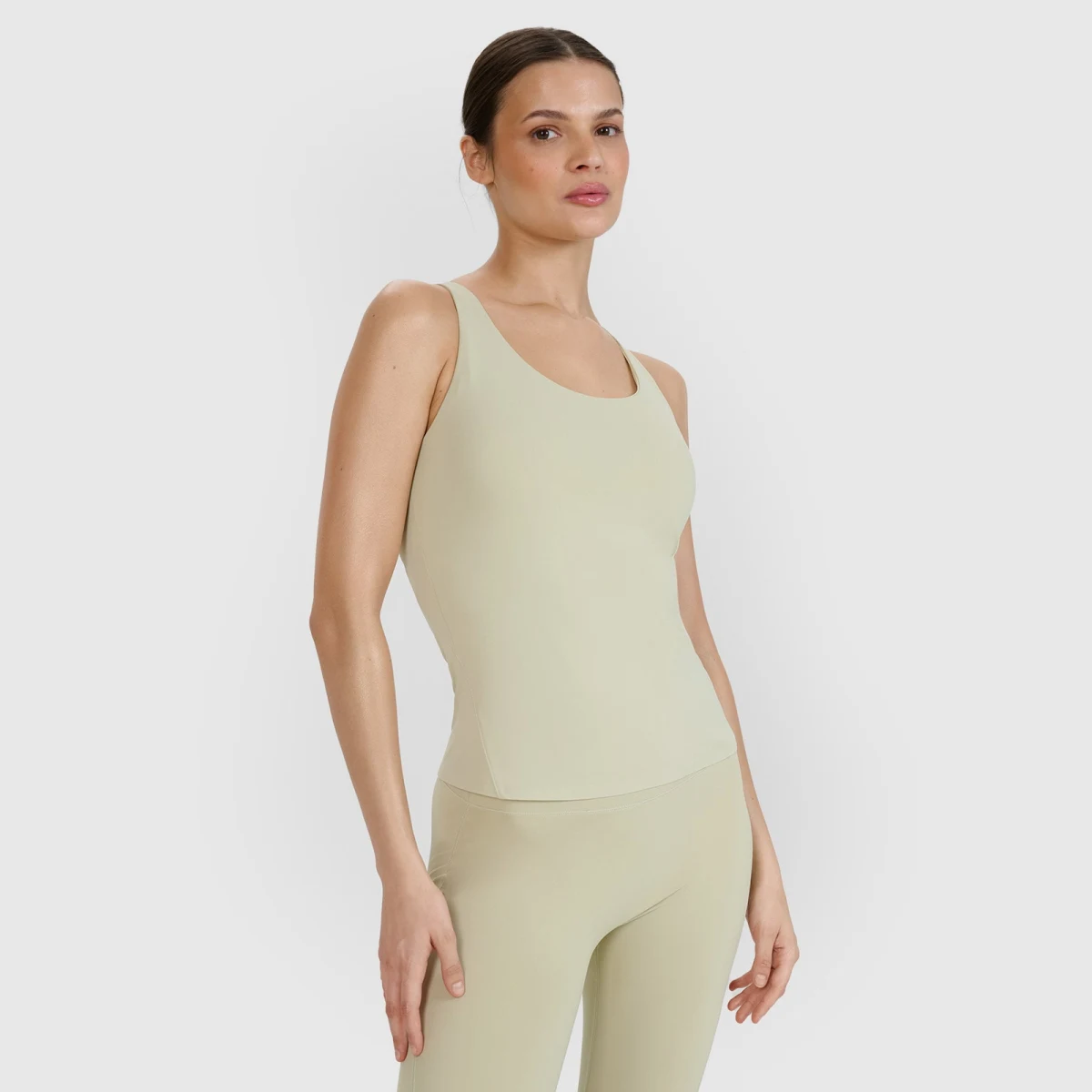 Dámsky rýchloschnúci jogový slim top - zelený · záber 1