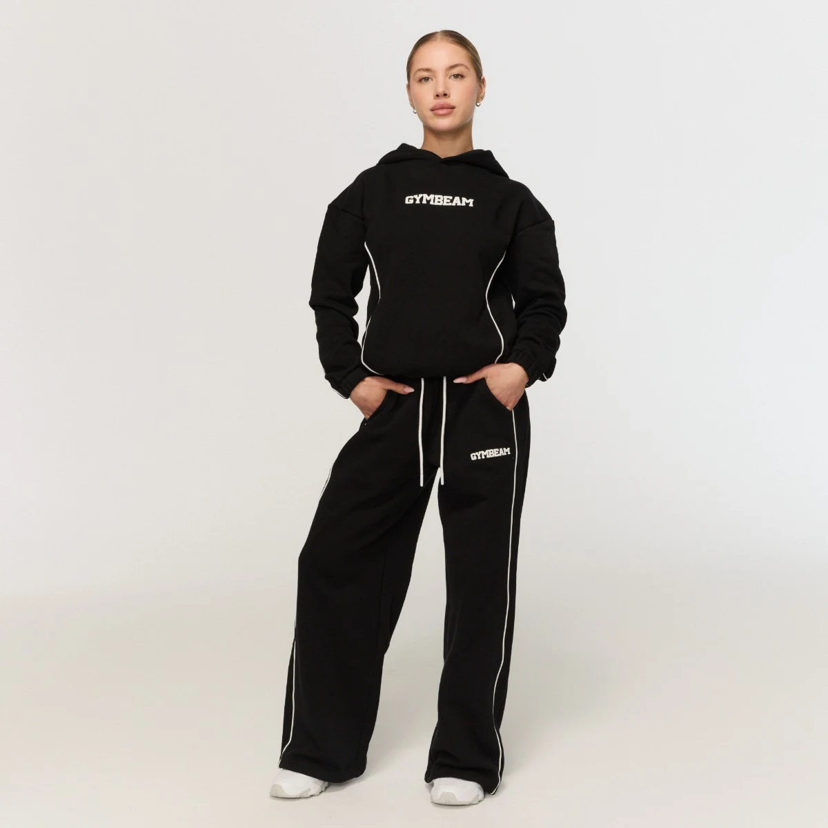 GymBeam Pantaloni sport pentru femei Varsity Black · záber 2