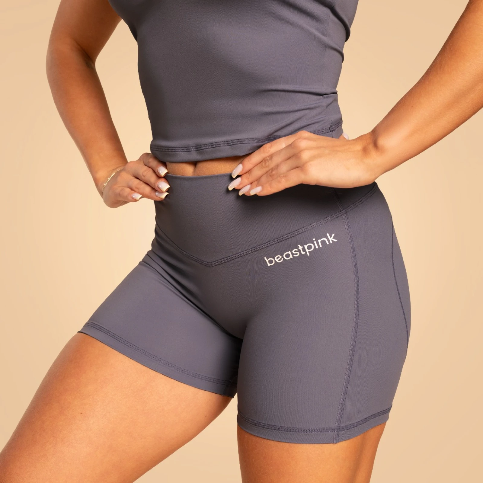 BeastPink Pantaloni scurți pentru femei Grace Granite · záber 2