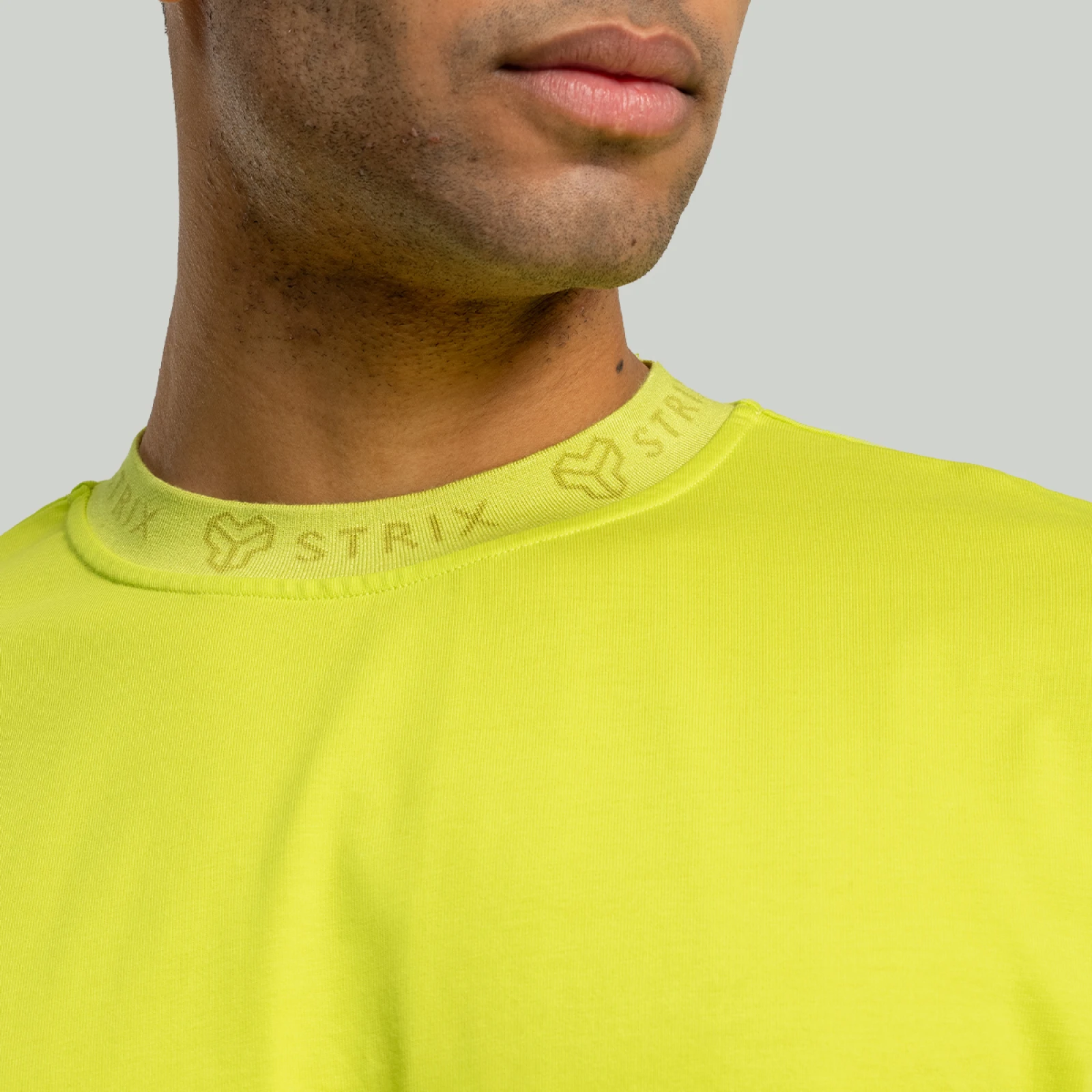 STRIX Tricou Oversized Heavy Chartreuse · záber 2