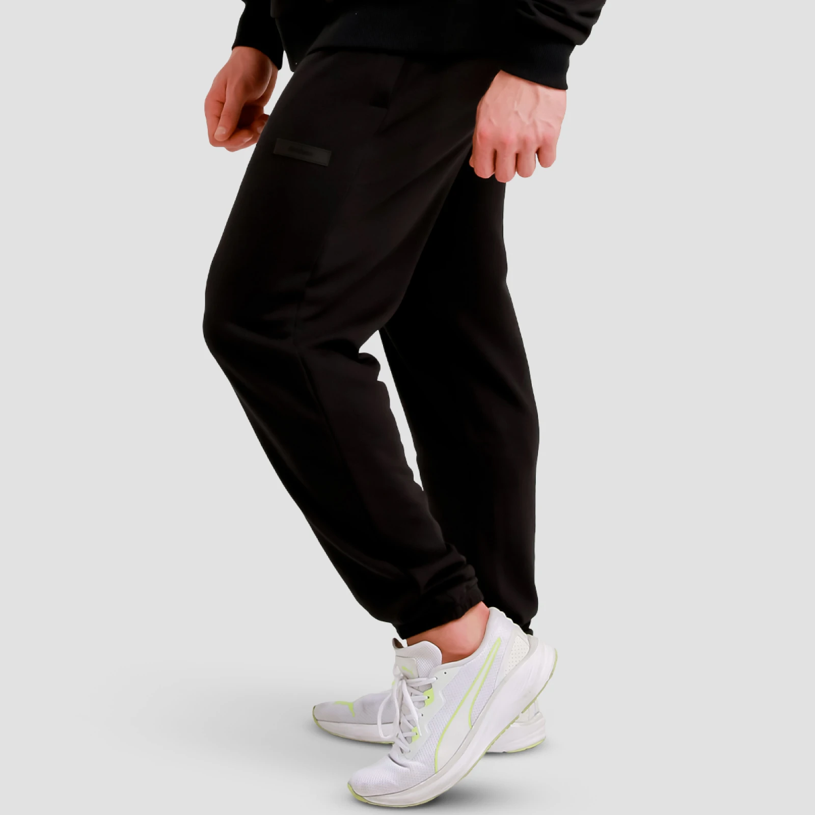 GymBeam Unity Joggers Black · záber 3