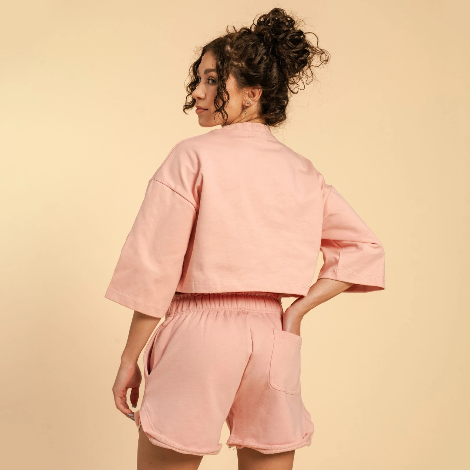 BeastPink Tricou pentru femei Cropped Serenity Pink · záber 4