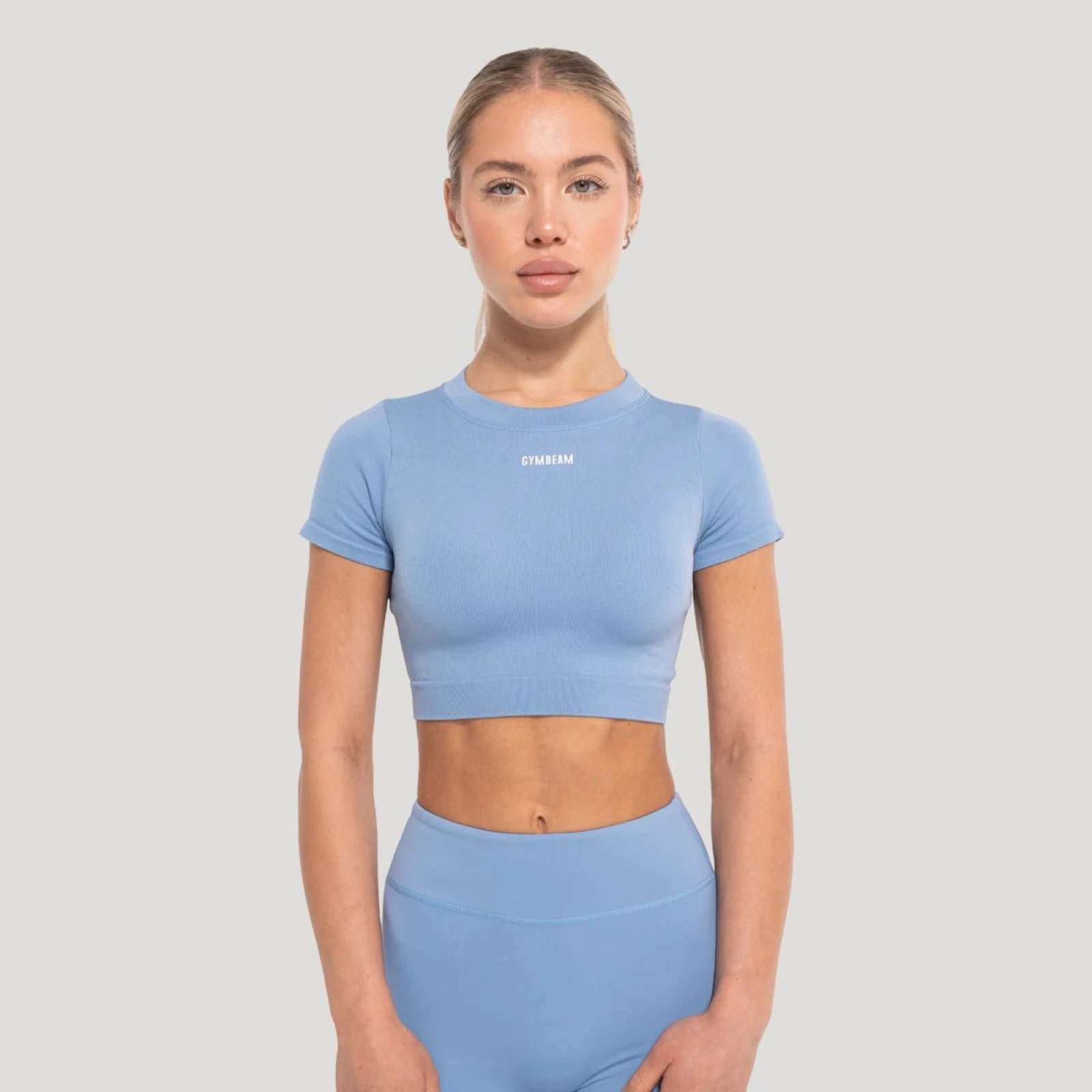 GymBeam Top pentru femei Crop Flow Azure · záber 1