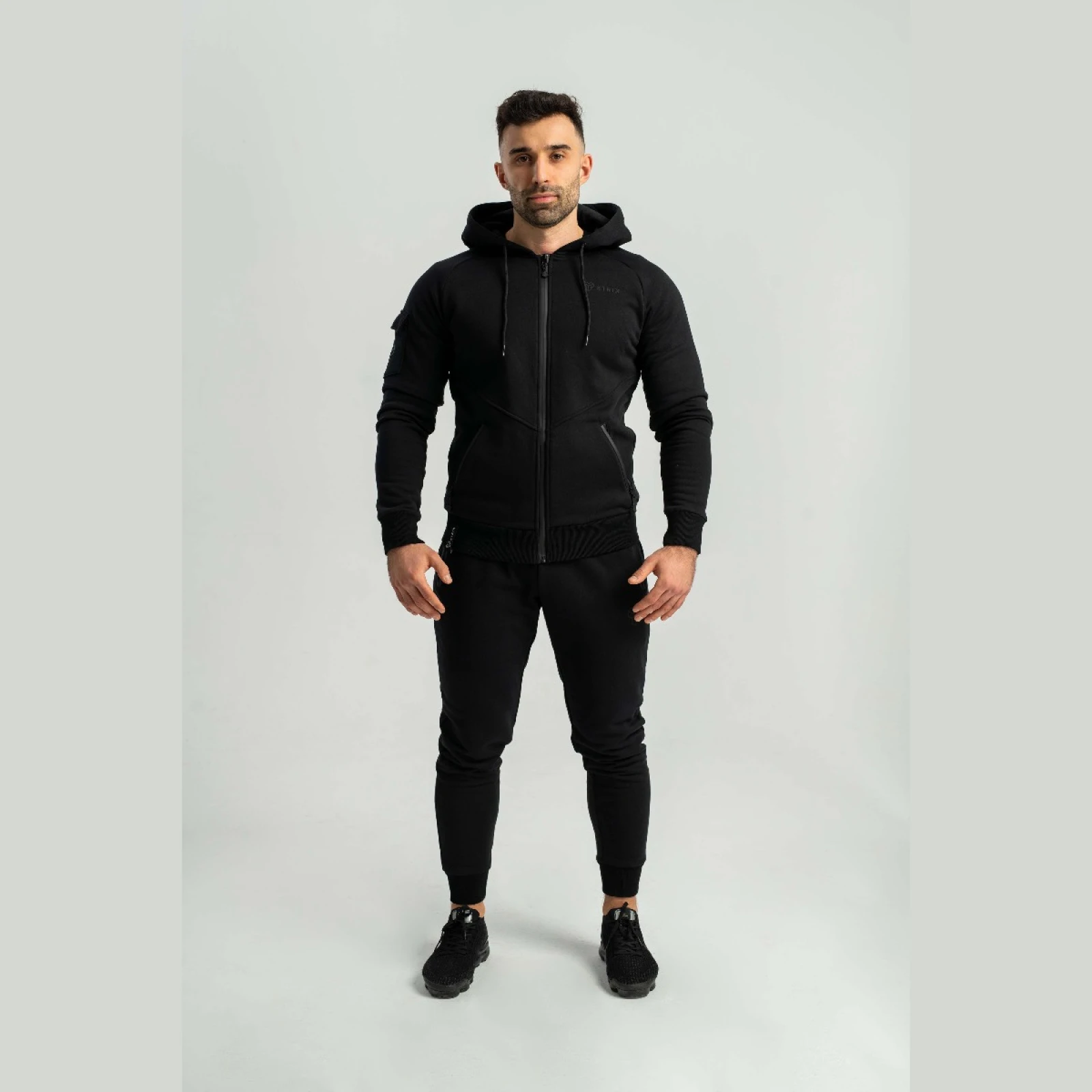 STRIX Pantaloni sport pentru bărbați Nova black · záber 4
