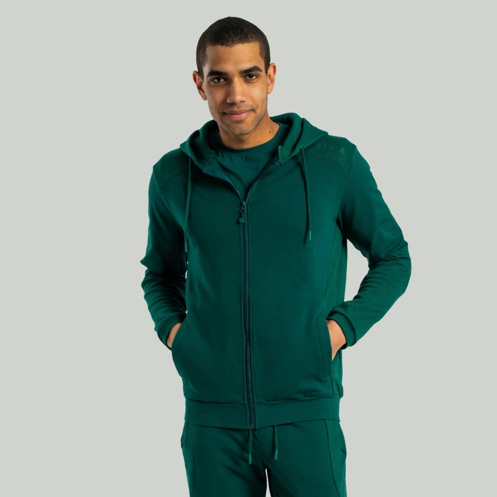 STRIX Hanorac ALPHA Emerald · záber 1