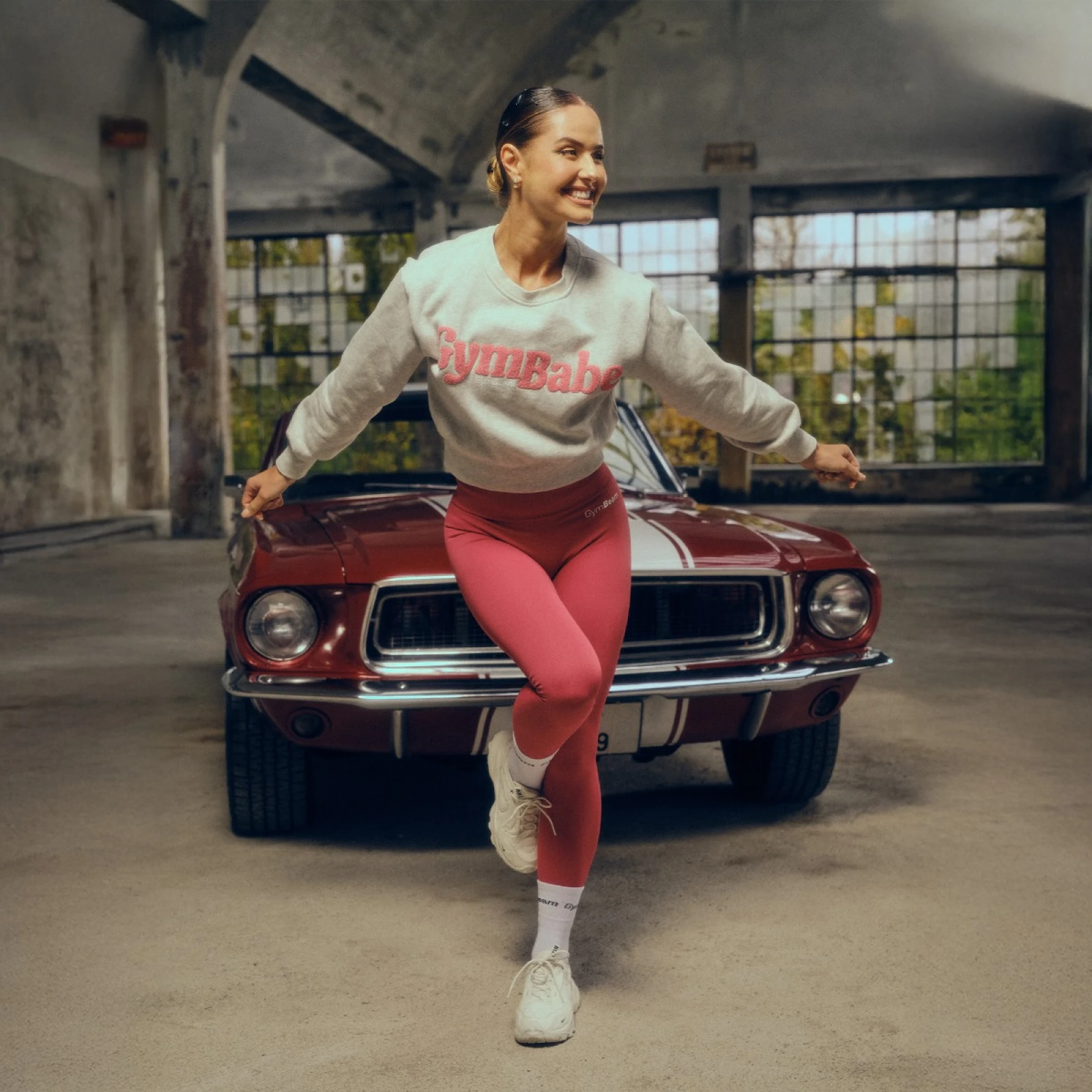 GymBeam Hanorac pentru femei GymBabe Cloud · záber 1
