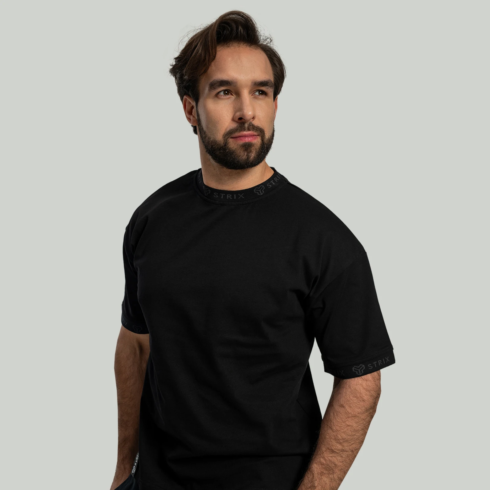 STRIX Tricou Oversized Heavy Black · záber 2