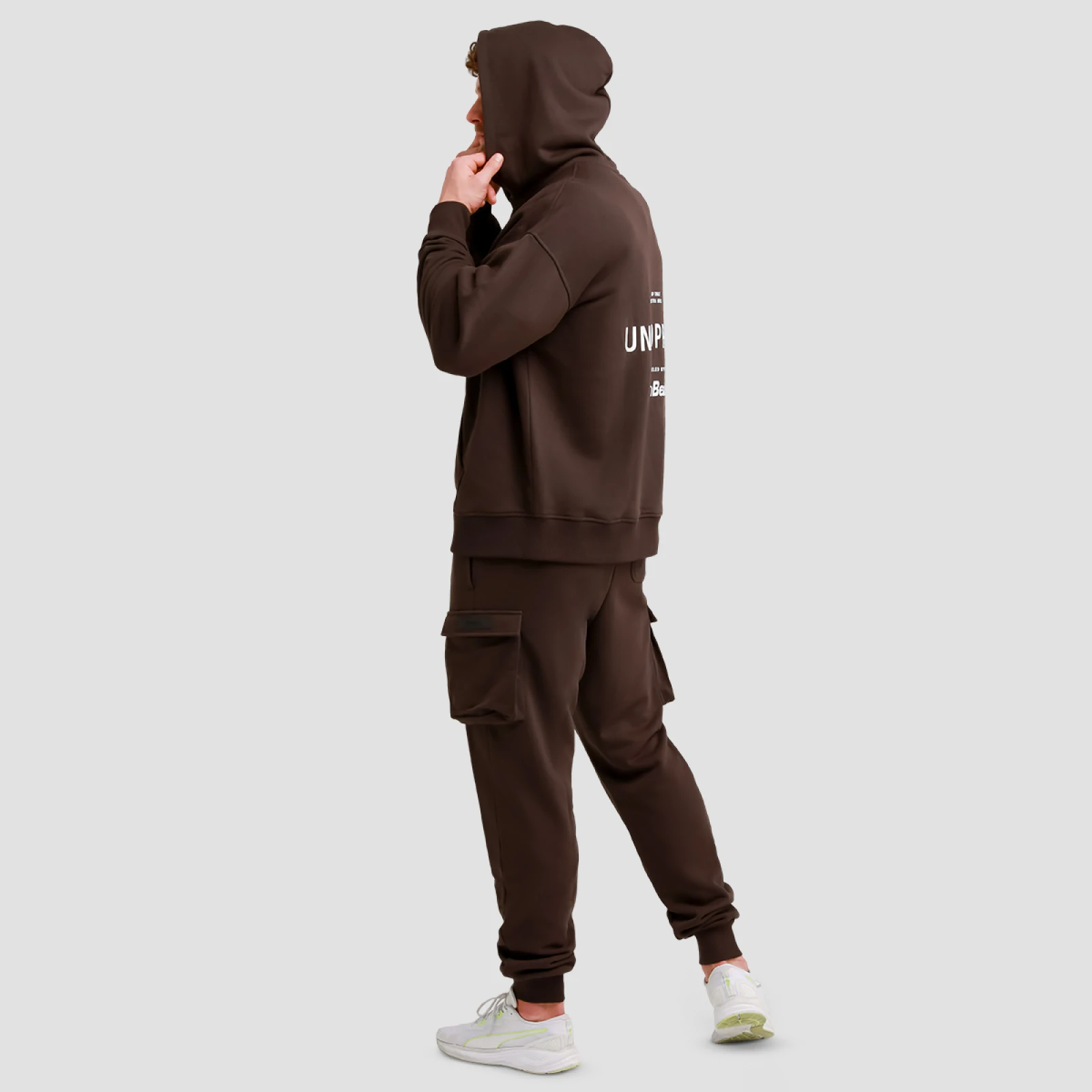 GymBeam Utility Joggers Brown · záber 4