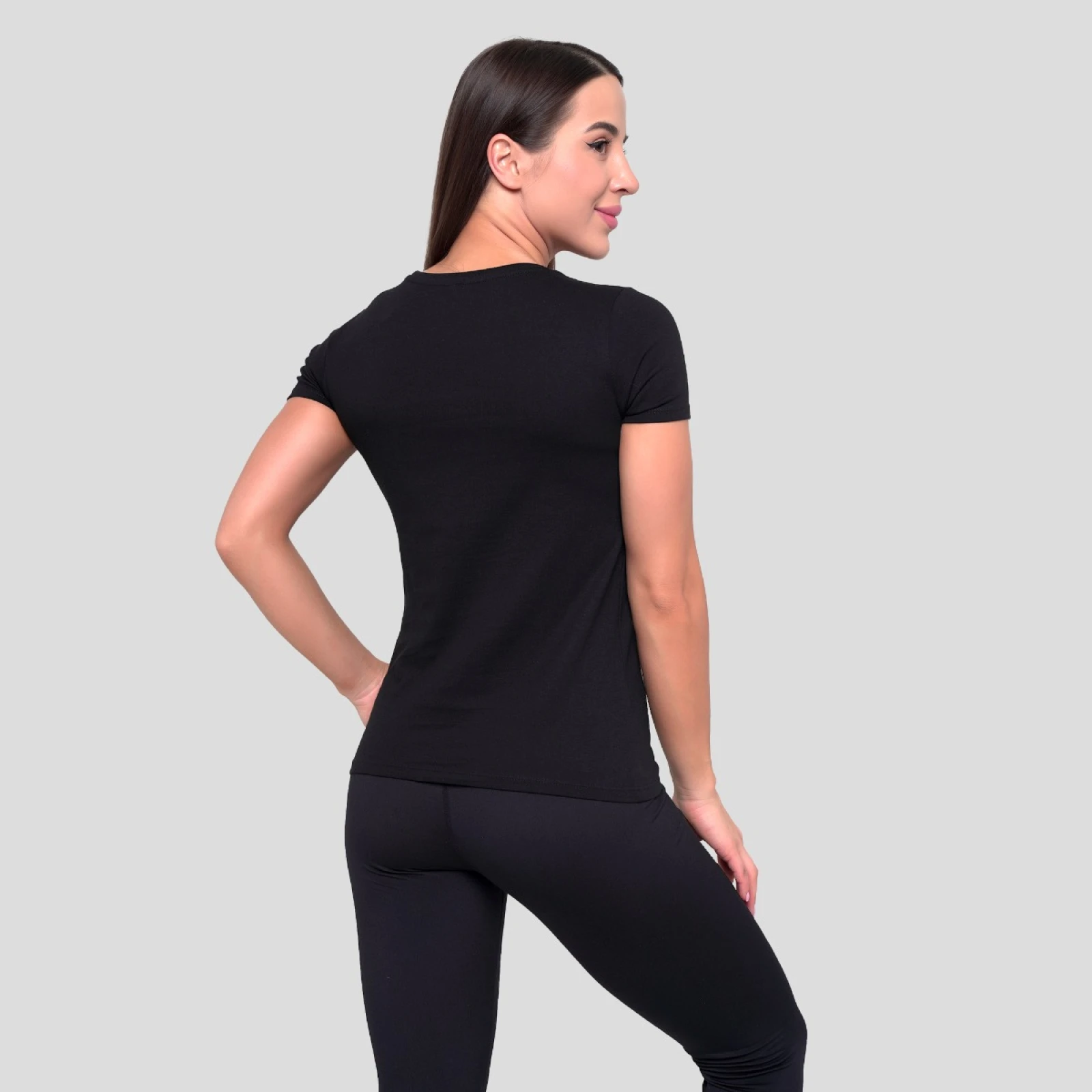 GymBeam Tricou pentru femei Strong Tomorrow Black · záber 3
