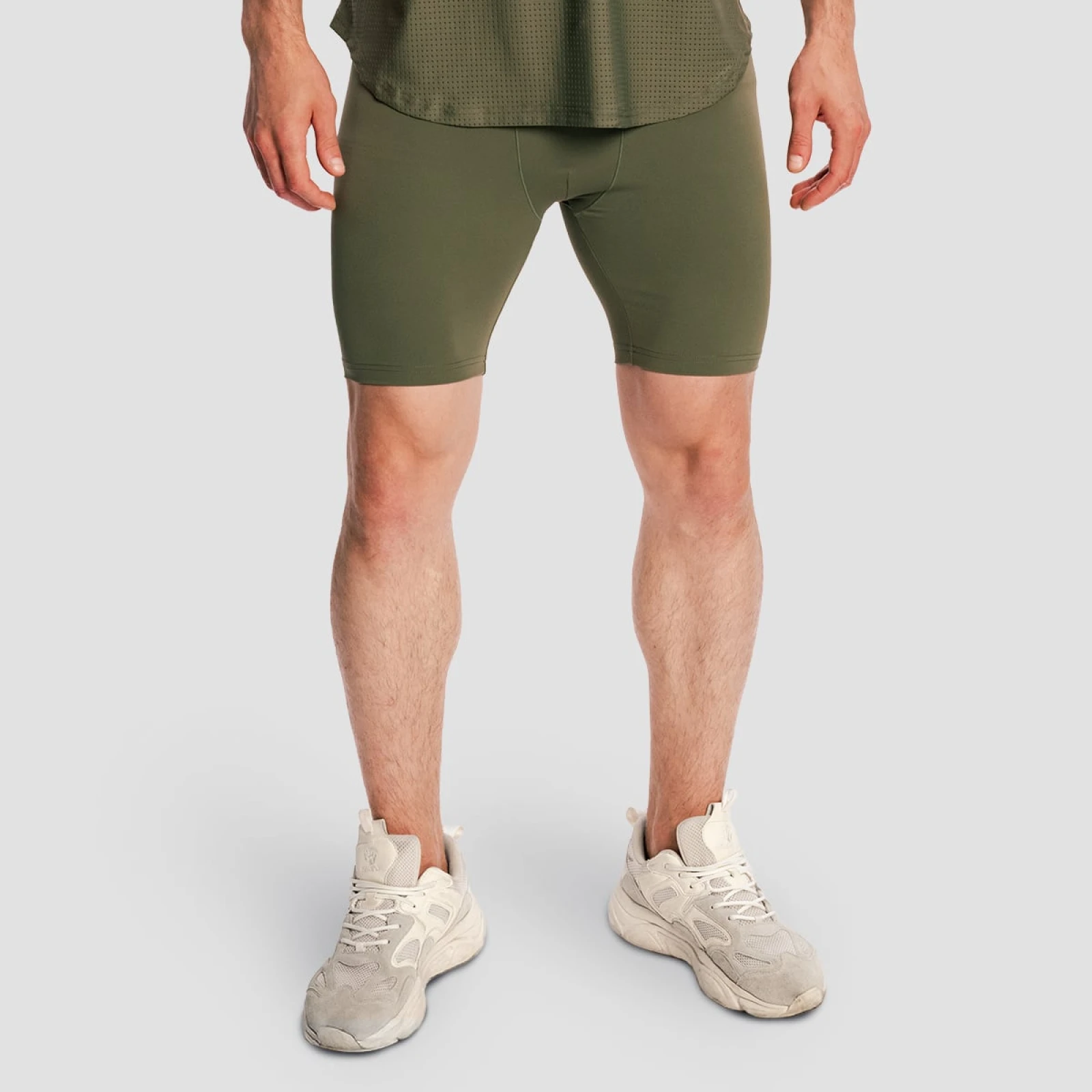 GymBeam Pantaloni scurți pentru bărbați Combat Olive Grey · záber 1