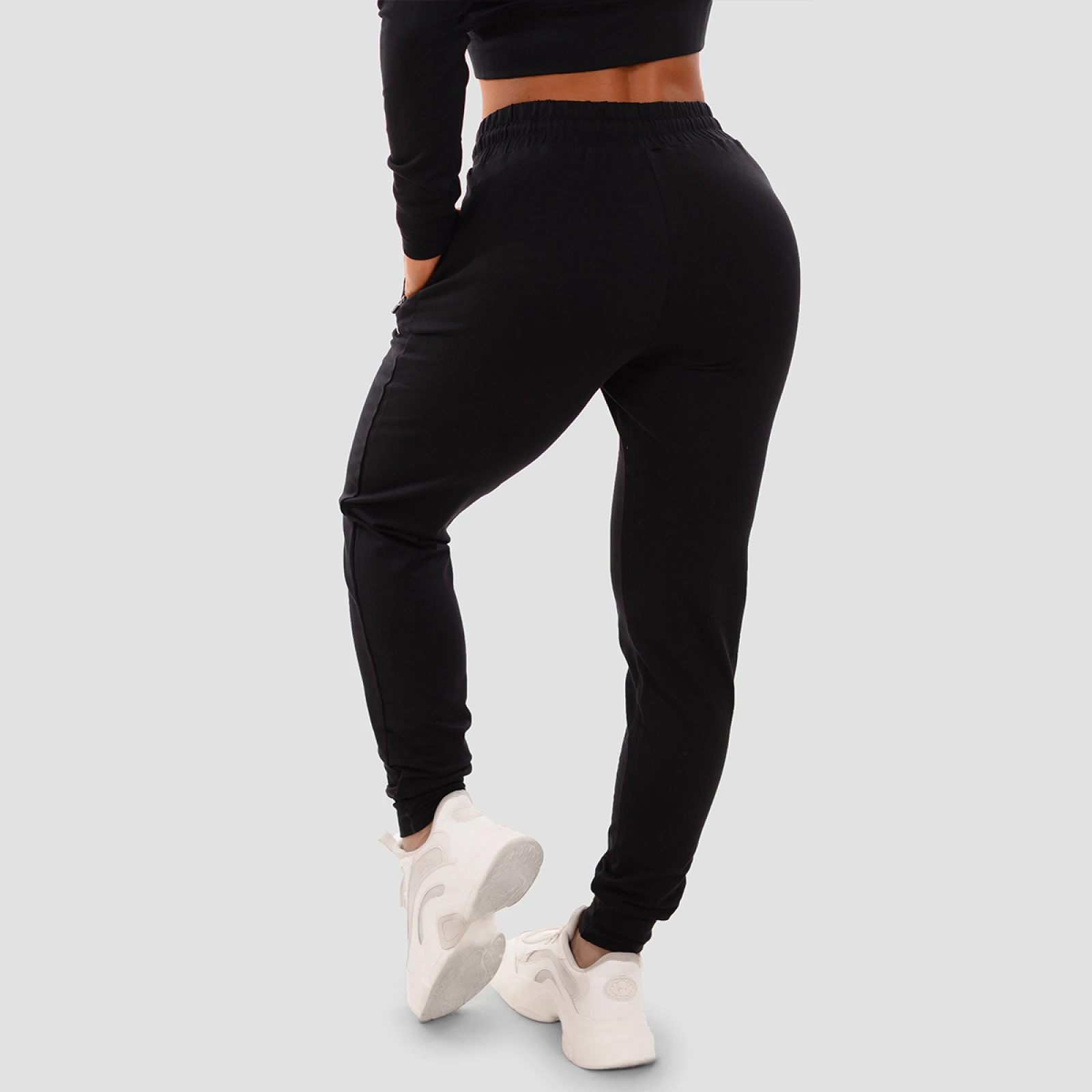 GymBeam Pantaloni pentru femei TRN Black · záber 2