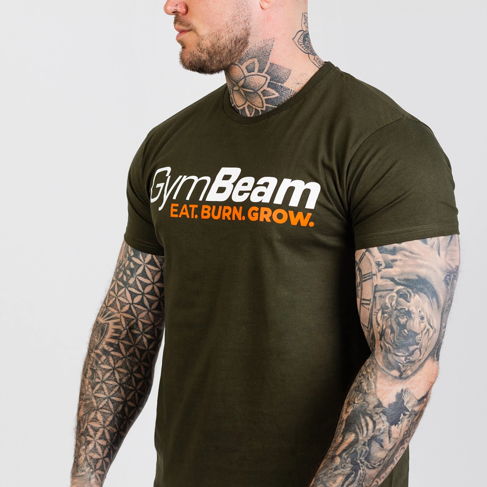 GymBeam Tricou Grow Military Green · záber 2