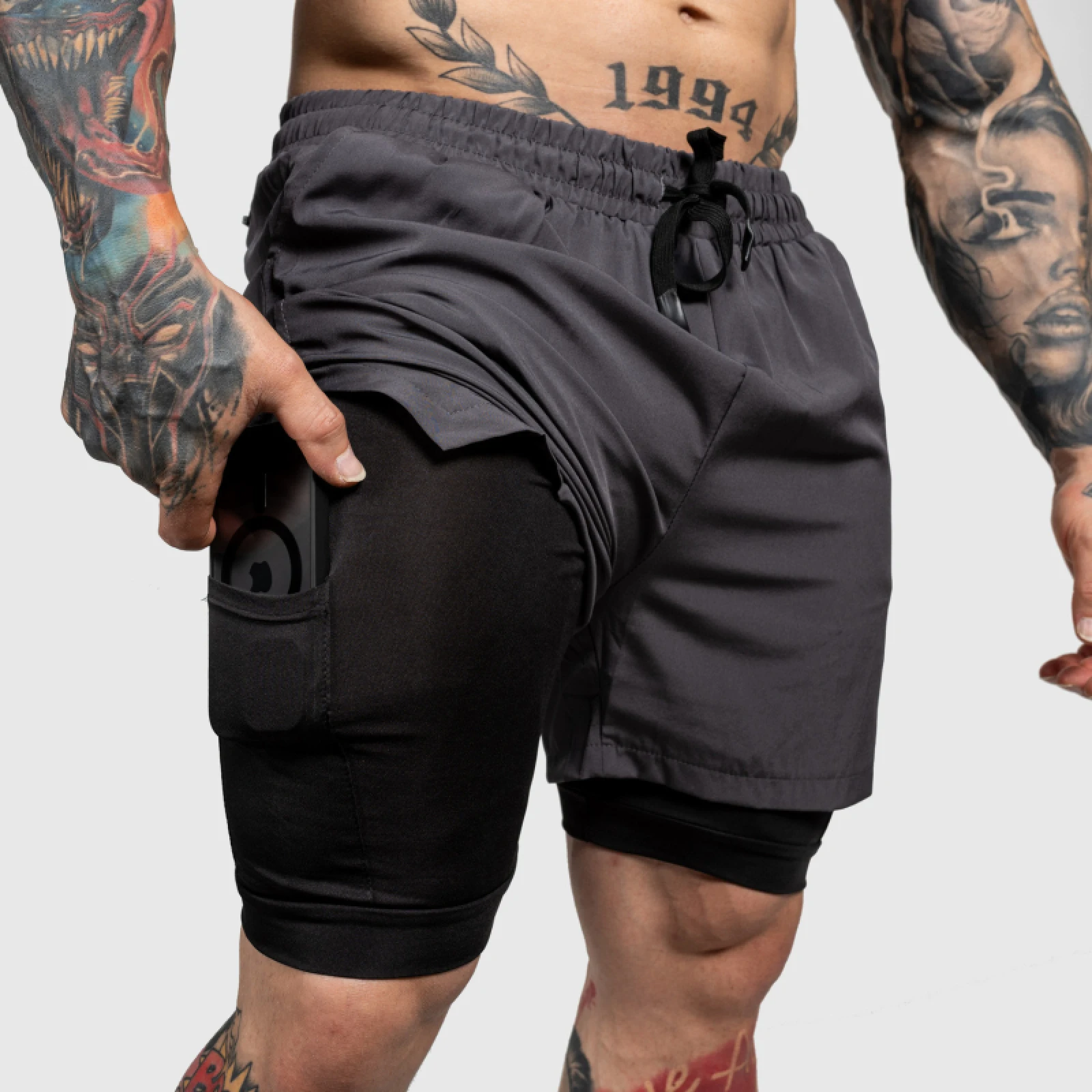 Șorturi funcționale Iron Aesthetics SweatPro 2in1, gri închise · záber 1