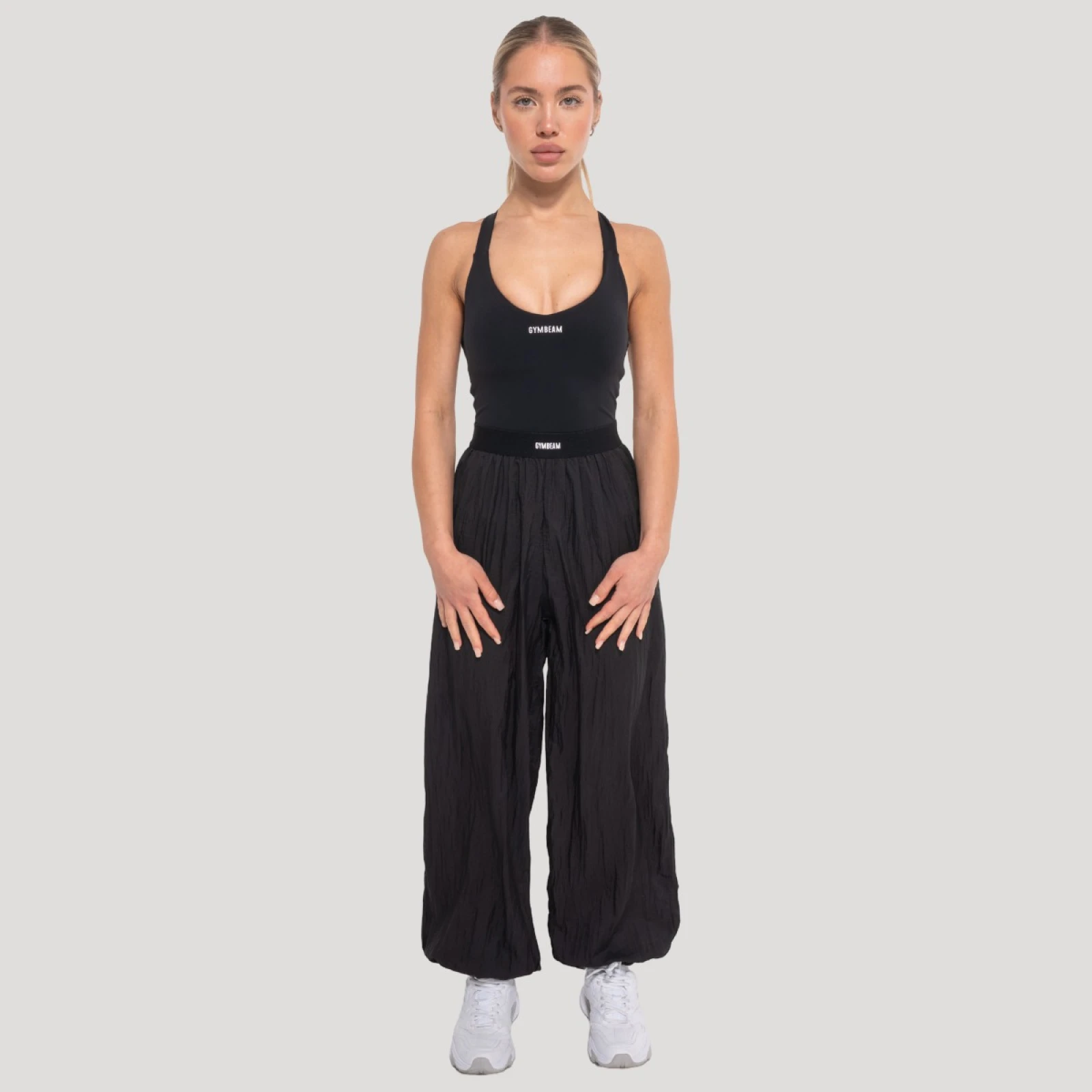 GymBeam Pantaloni sport pentru femei Flow Black · záber 10