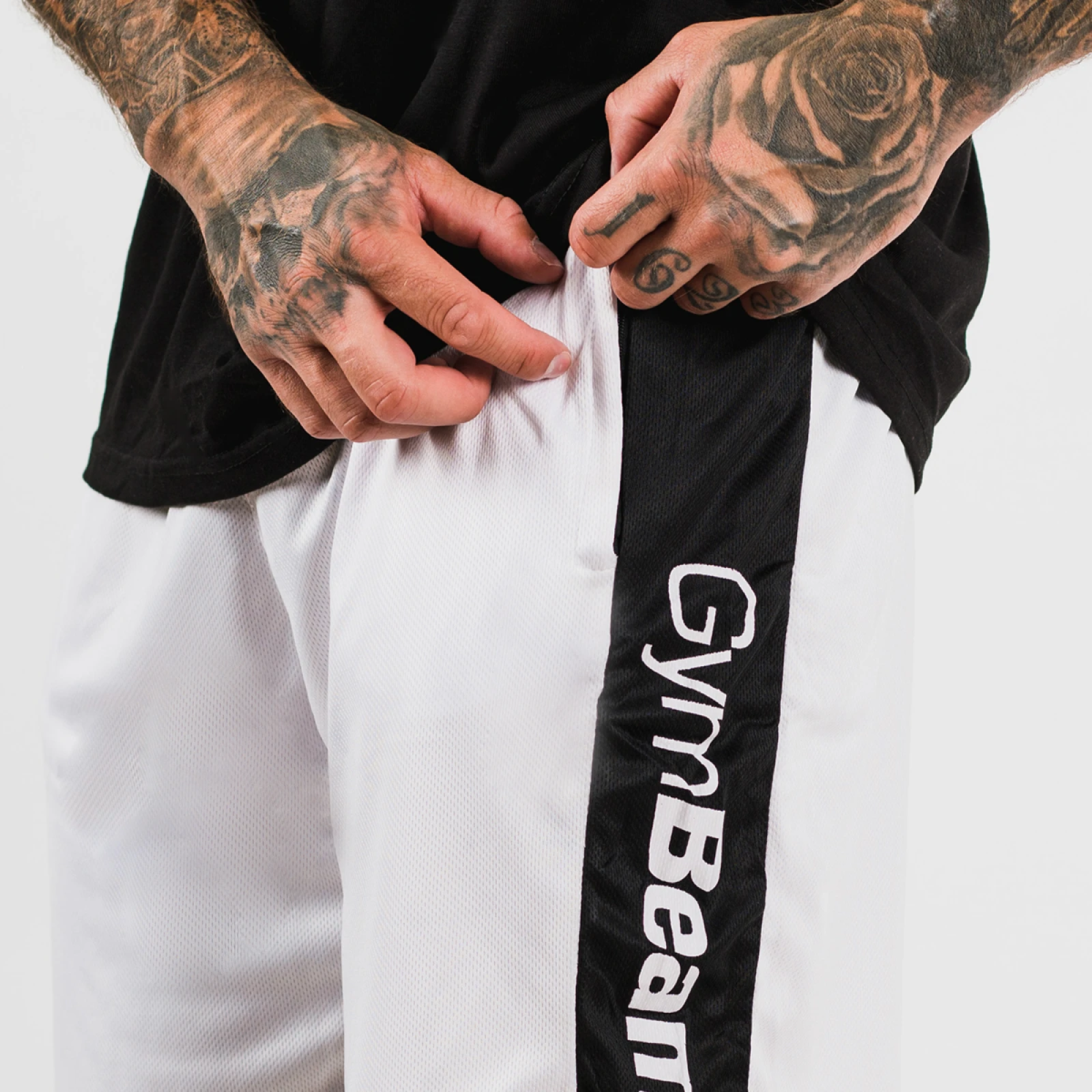 GymBeam Șort Vertical White · záber 2