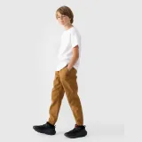 Chlapčenské casual nohavice typu jogger - hnedé · záber 1