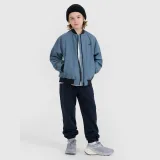Chlapčenská prechodná bunda typu bomber - modrá · záber 2