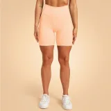 BeastPink Pantaloni scurți pentru femei Venture Peach · záber 1