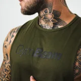 GymBeam Maiou Cut Off Military Green · záber 2