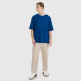 Pánske oversize tričko z modalu - tyrkysové · záber 2