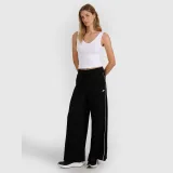 Dámsky slim top z rebrovanej pleteniny - biely · záber 2