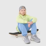 MIKINA · záber 2