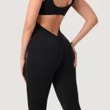 GymBeam Salopetă pentru femei NEO Black · záber 4