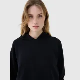 MIKINA · záber 12