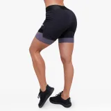 GymBeam Pantaloni scurți femei 2in1 Black Grey · záber 2