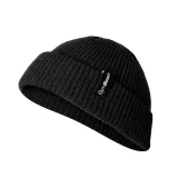 GymBeam Căciulă Fisherman Beanie Black · záber 1