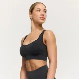GymBeam Lift Seamless Sports Bra Graphite · záber 3