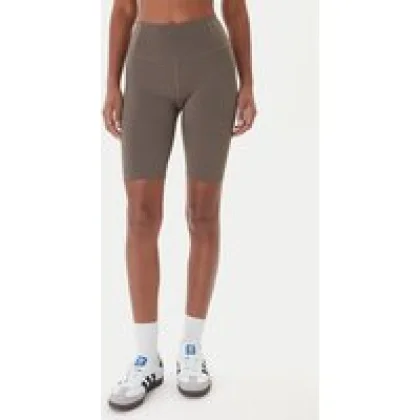 Girlfriend Collective Športne kratke hlače Float 4023 Vijolična Slim Fit