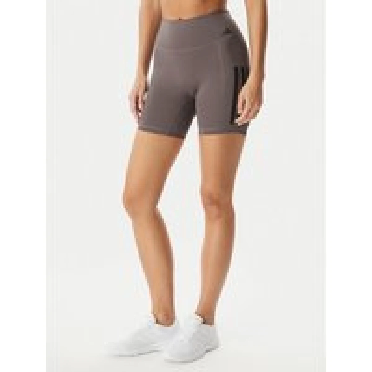 adidas Športne kratke hlače Optime Workout 3-Stripes JZ1099 Siva Slim Fit · záber 1