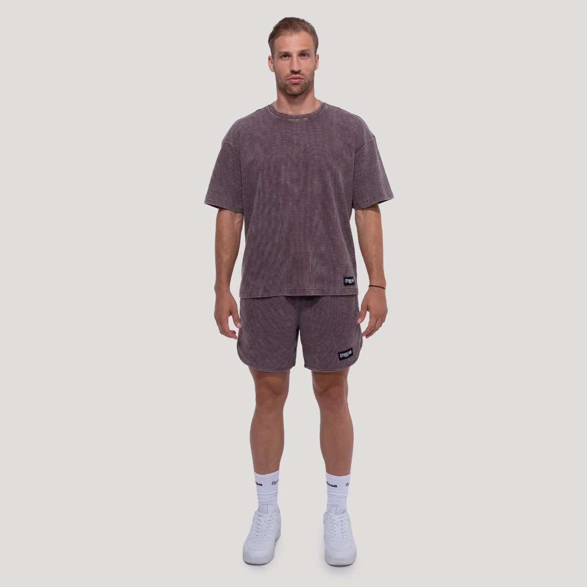GymBeam Majica s kratkimi rokavi Persistence Washed Brown · záber 12