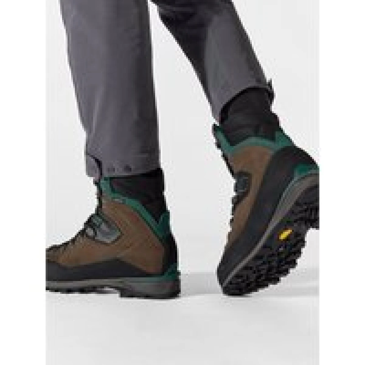 Trekking čevlji La Sportiva Karakorum Hc Gtx GORE-TEX 21Q807711 Khaki · záber 1