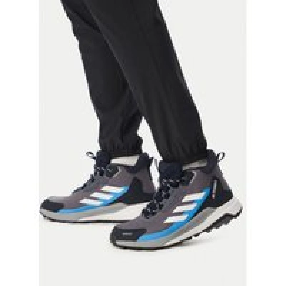 adidas Trekking čevlji Terrex Anylander Mid Rain.Rdy Hiking Shoes JR6593 Siva · záber 1