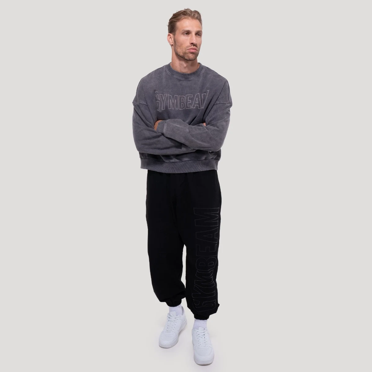GymBeam Pulover Persistence Washed Gray · záber 6