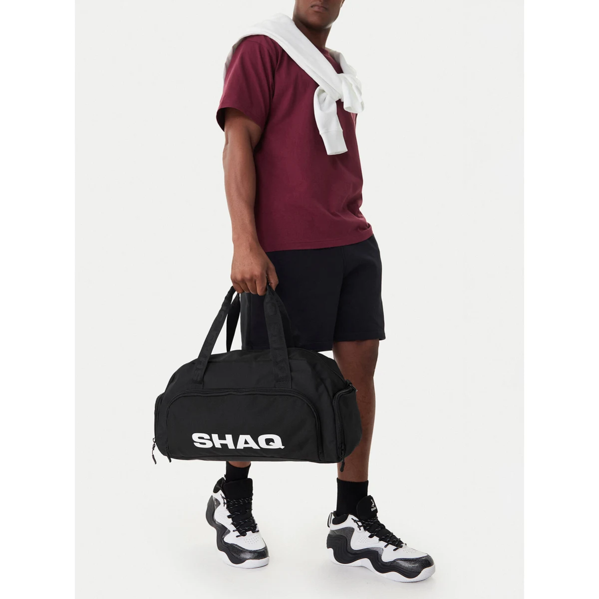 Torbica SHAQ CWBEO-SHAQ-F-002-09 Črna - Velikost: univerzálna veľkosť | Barva: čierna | Starostna skupina: Odrasli | Spol: Unisex · záber 2