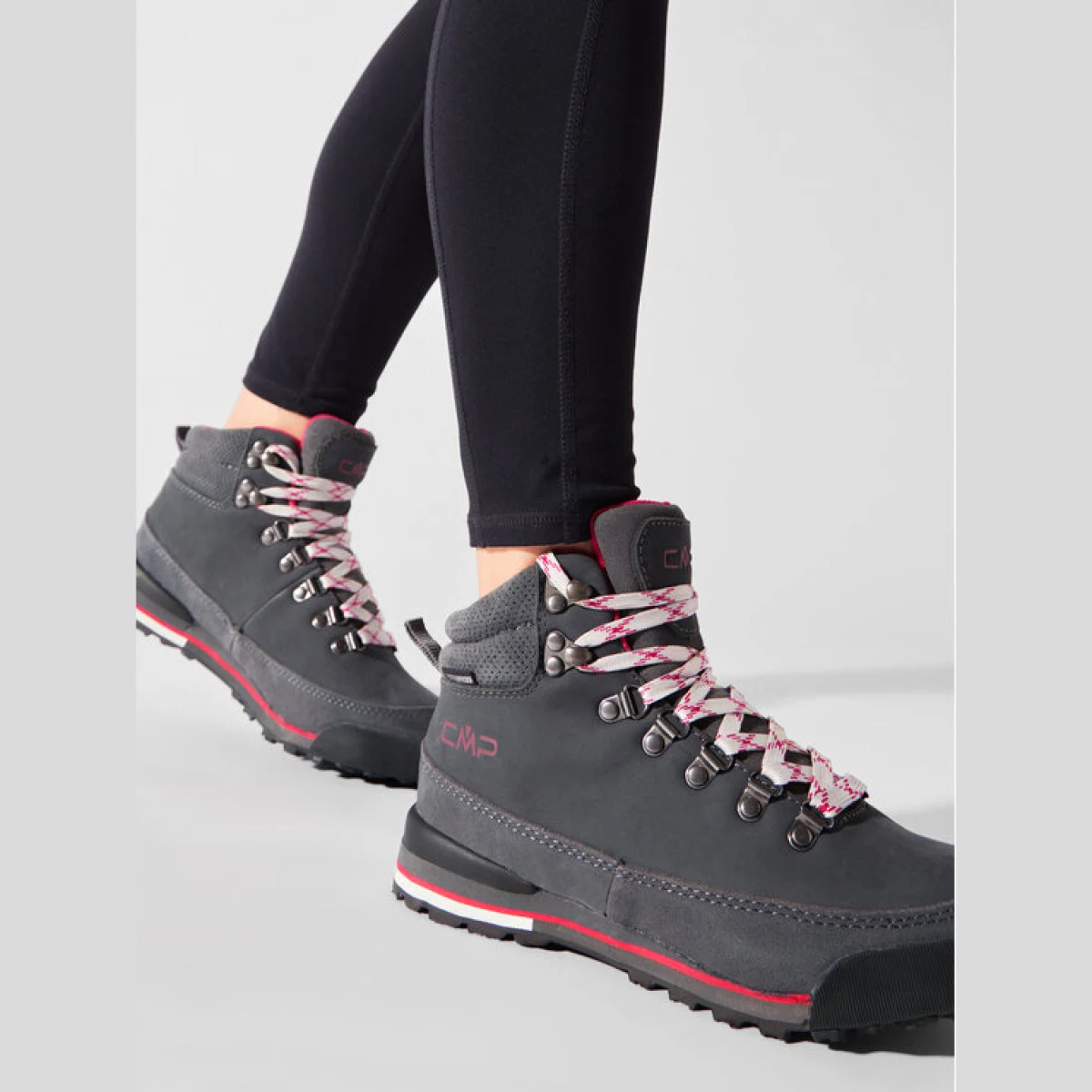CMP Trekking čevlji Heka Wmn Hiking Shoes Wp 3Q49556 Siva · záber 2
