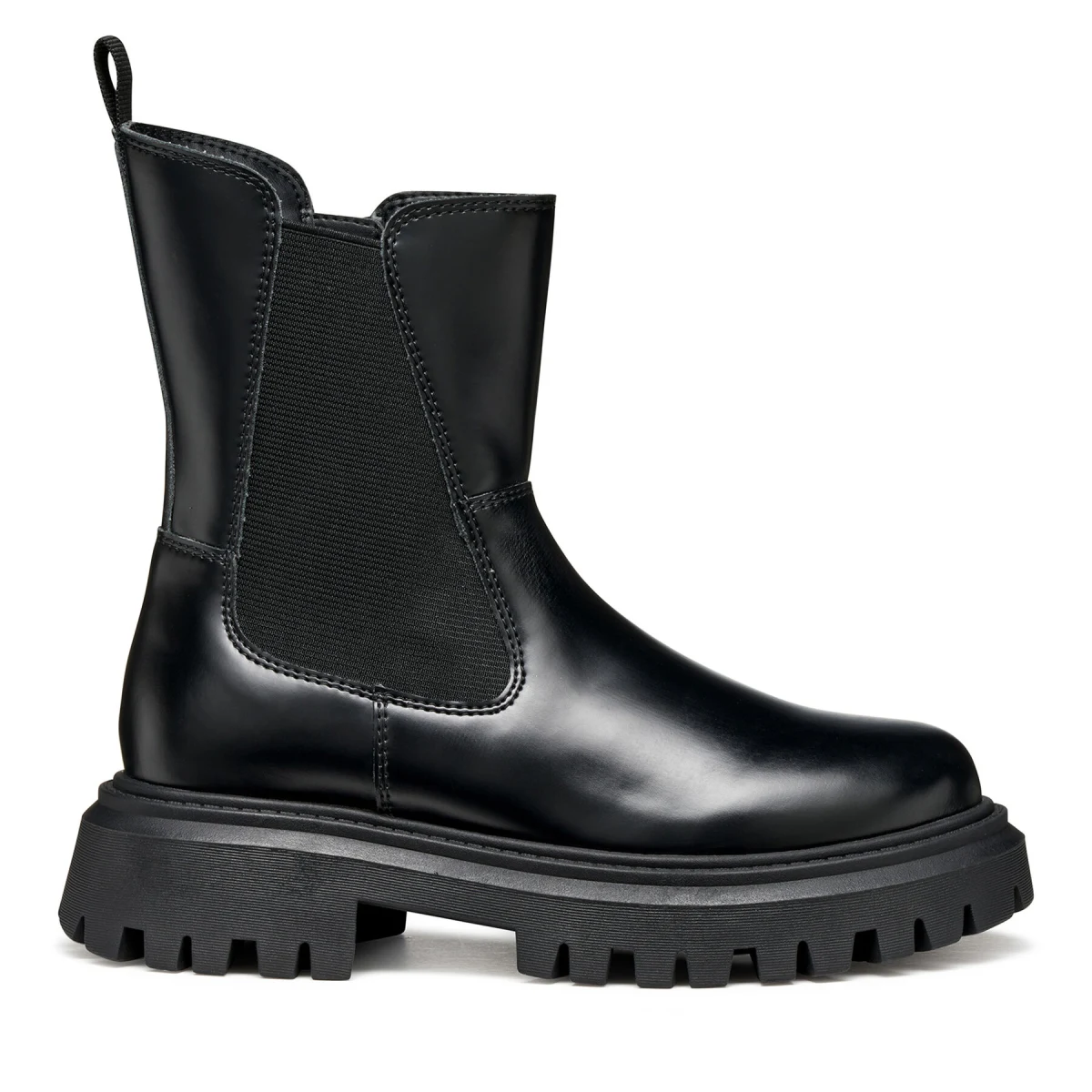 Pohodni čevlji Geox J Maquinnens J56M6D 0CNNH C9999 D Črna · záber 2