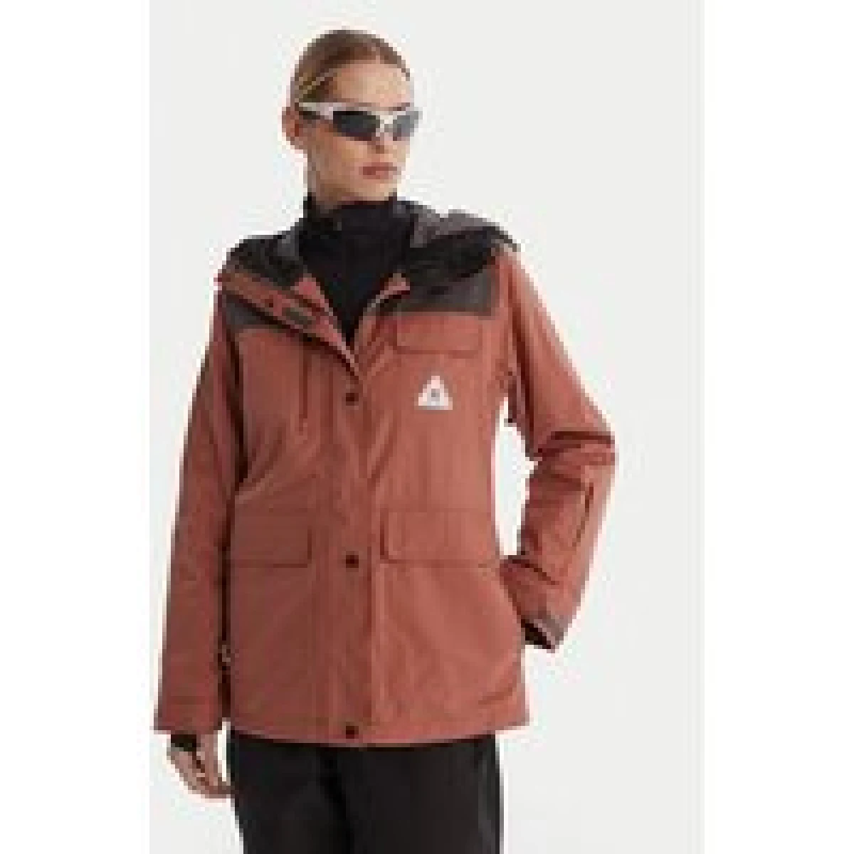 DC Shoes Pohodna jakna Liberate ADJTJ03045 Rjava Regular Fit · záber 1