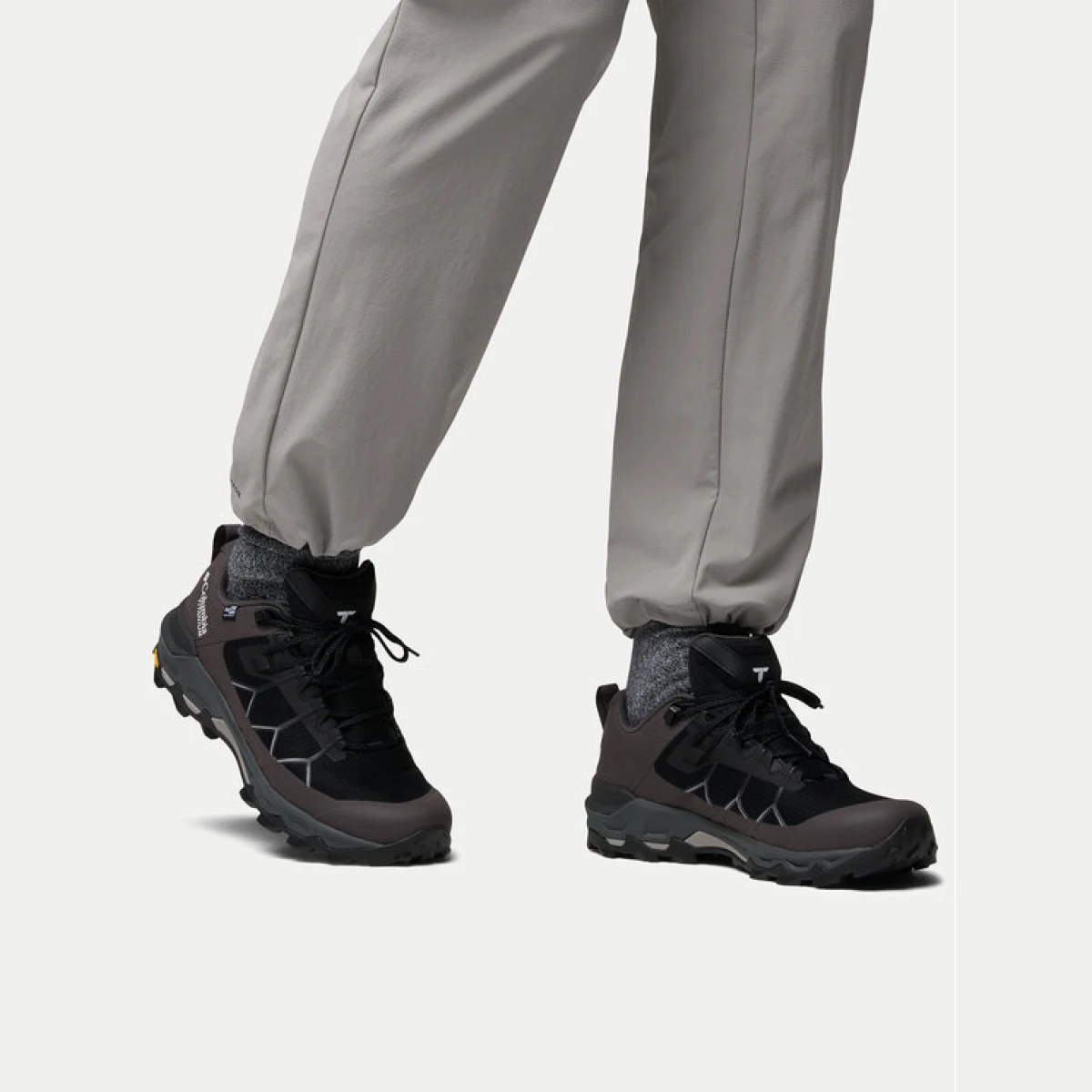 Trekking čevlji Columbia Peakfreak™ Titanium™ OutDry™ 2164671 Temno siva - Velikost: 44 | Barva: sivá | Starostna skupina: Odrasli | Spol: Moški · záber 4