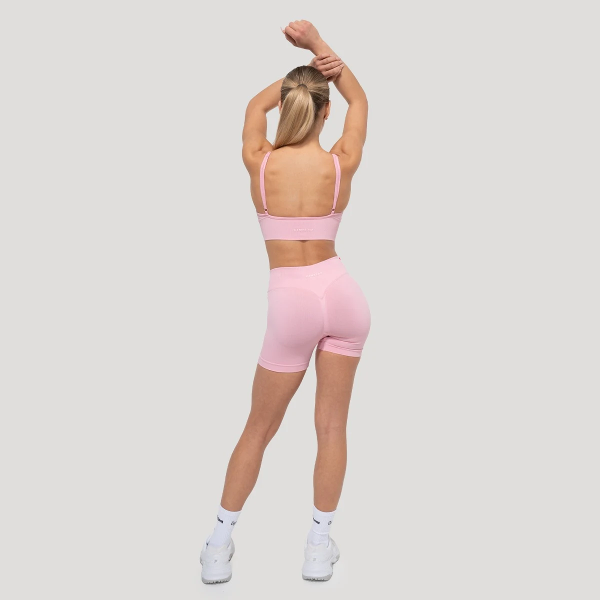 GymBeam Športni nedrček Luma Baby Pink - Barva: ružová | Starostna skupina: Odrasli | Teža: 0,126 g | Pakiranje: 108 · záber 6