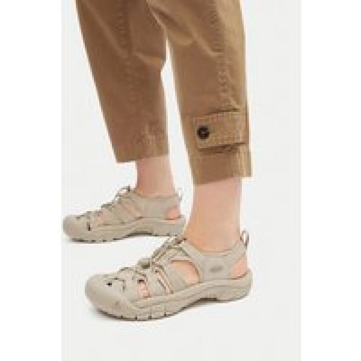 Keen Sandali Newport H2 1027353 Bež · záber 1