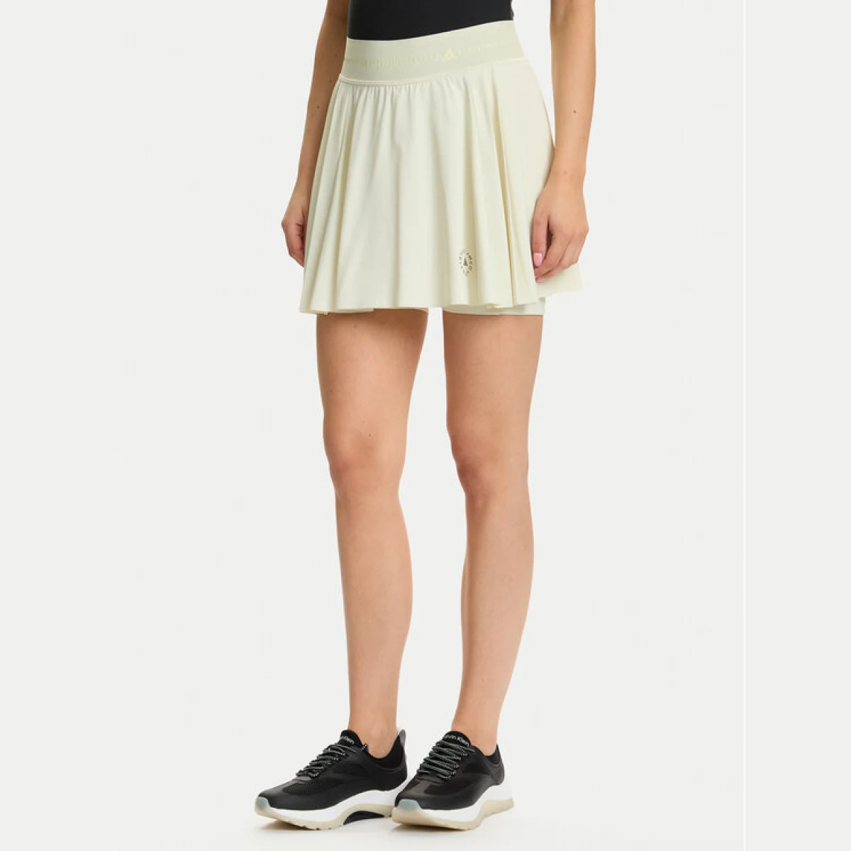 adidas by Stella McCartney Teniško krilo Training JW4573 Kremna Slim Fit · záber 2